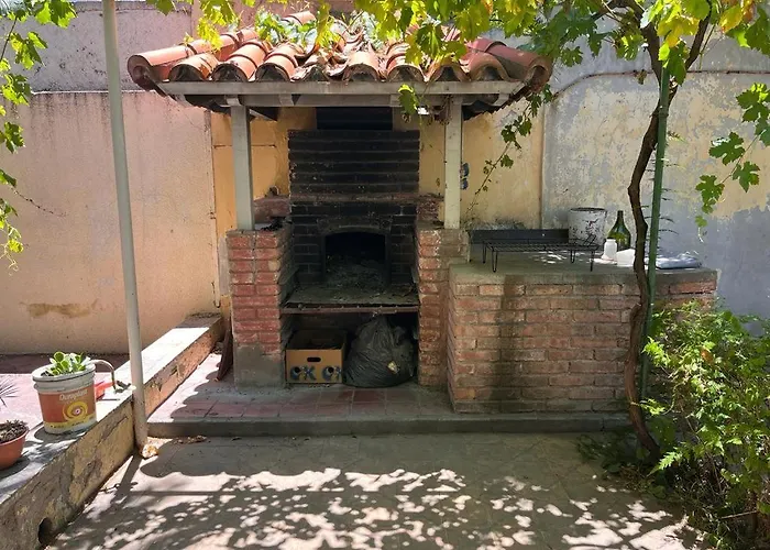 Casa Amplia Y Comoda Para 2 Hasta 8 Huespedes En Pleno Centro De San Rafael